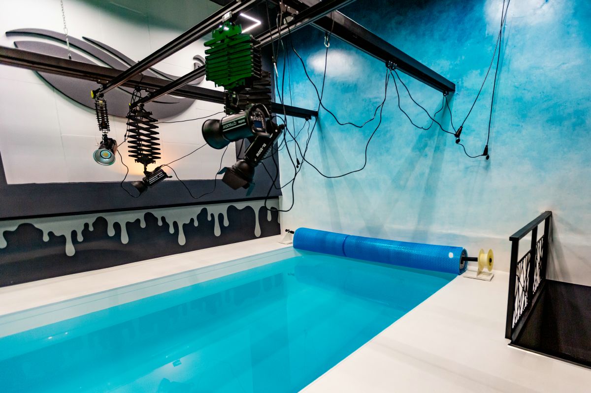 Подводная фотосессия  Особенности съёмки в бассейне.
